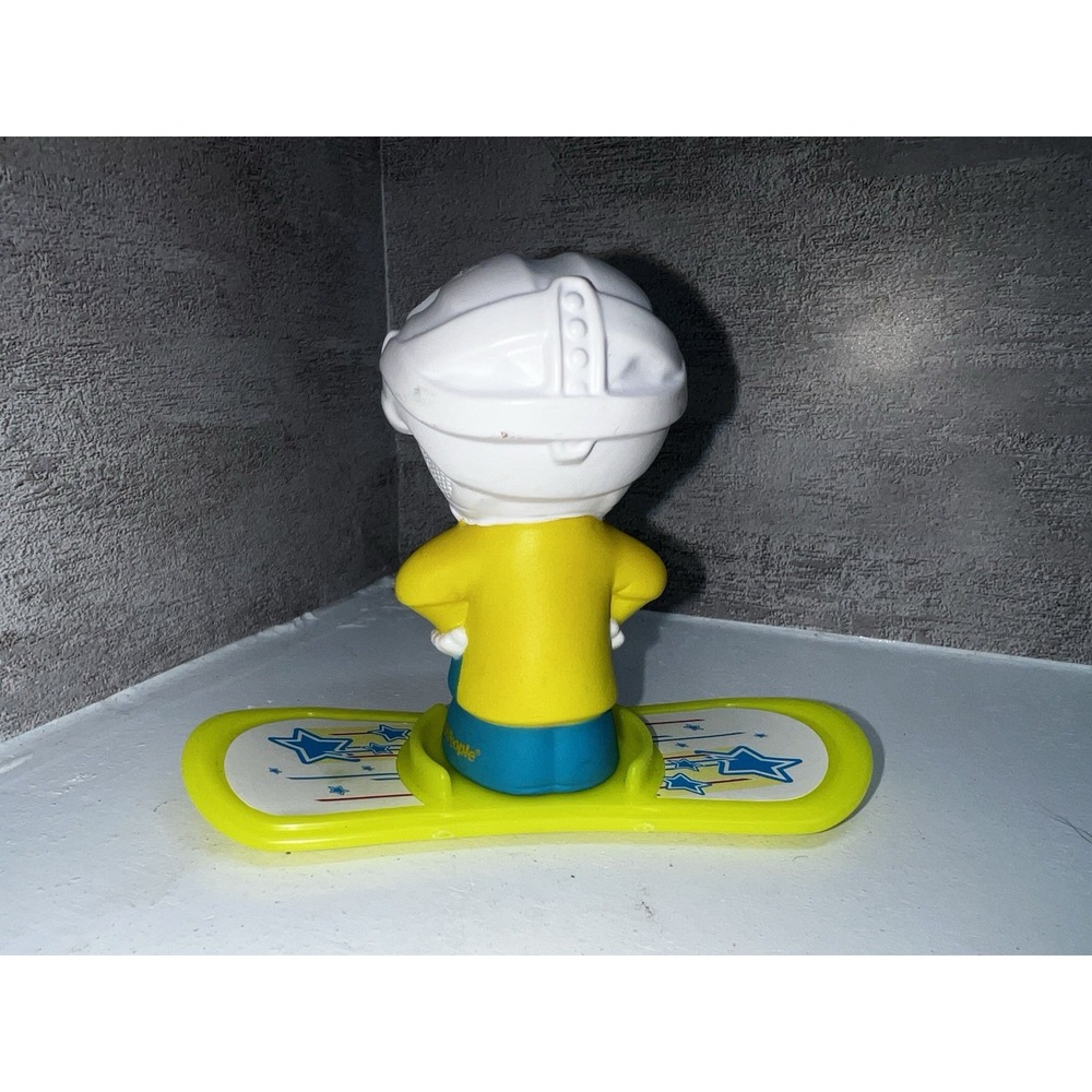 Fisher-Price Little People Eddie With Snowboard - Picture 3 of 7